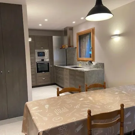 Du Nol Apartment *